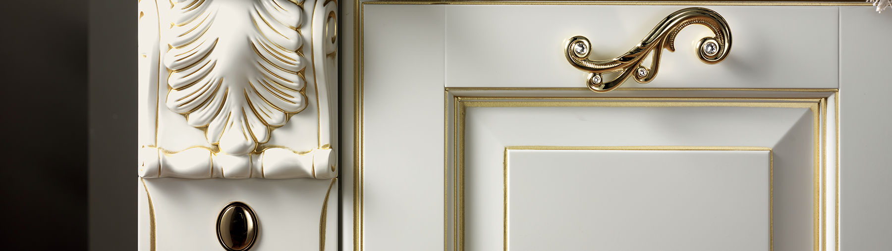 Elementi oro per arredo bagno
