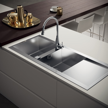 Fenix NTM Bianco Malè piano cucina Liberamente Scavolini